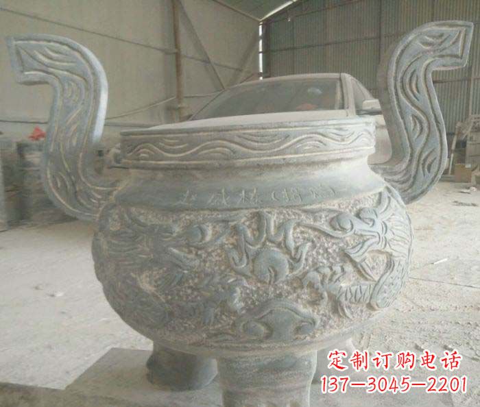 甘肃青铜仿古三足香炉石雕
