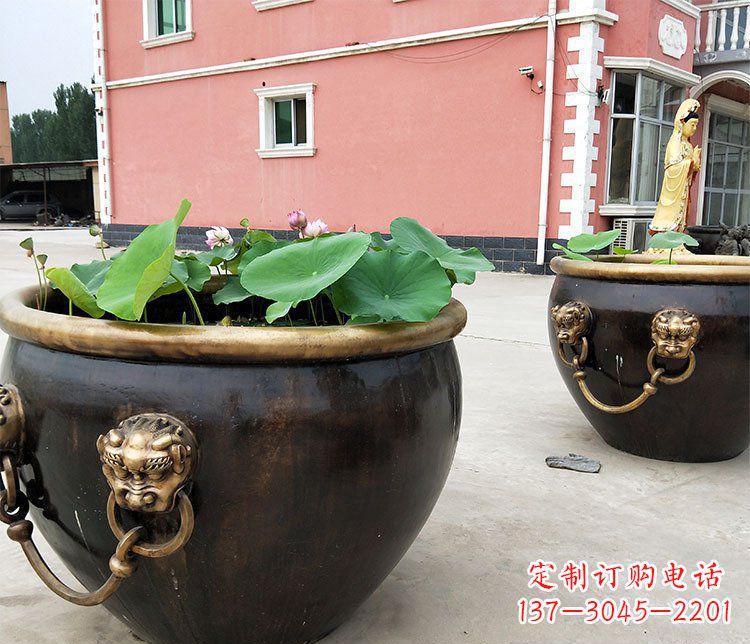 甘肃精美铜雕狮子头水缸