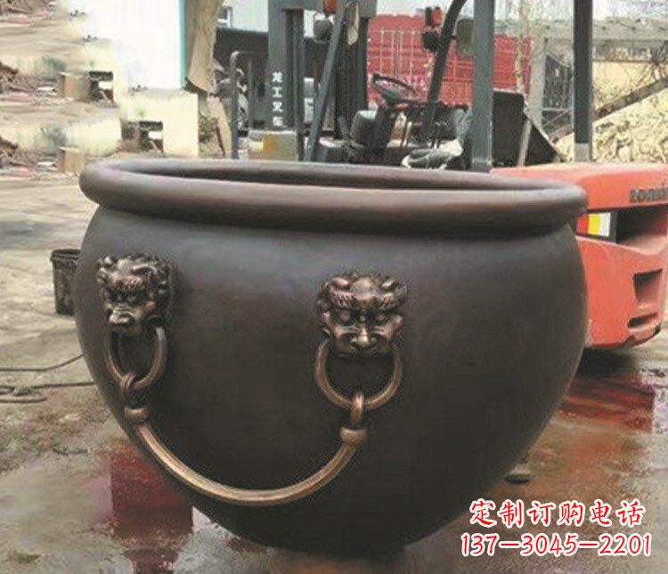 甘肃非凡形态的铜雕狮子头水缸