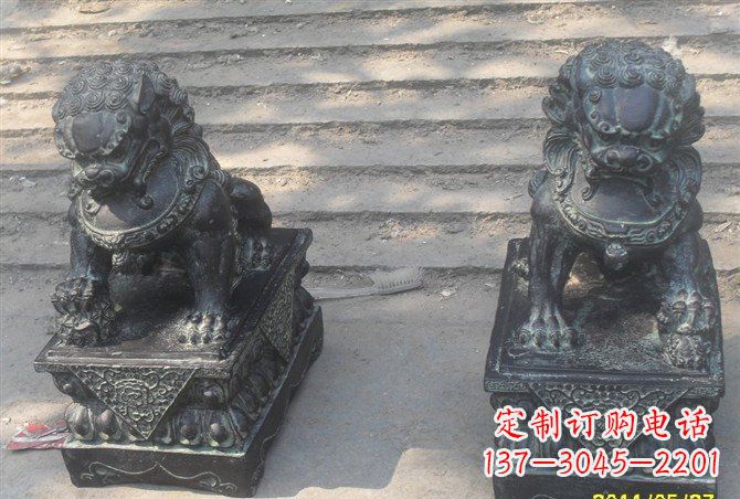 甘肃仿古铸铜狮子雕塑