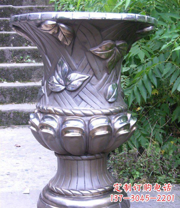 甘肃玻璃钢花盆雕塑