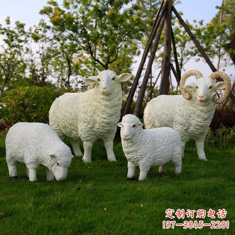 甘肃精美玻璃钢动物雕塑