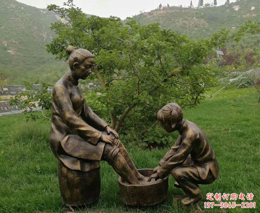 甘肃母爱风采雕塑