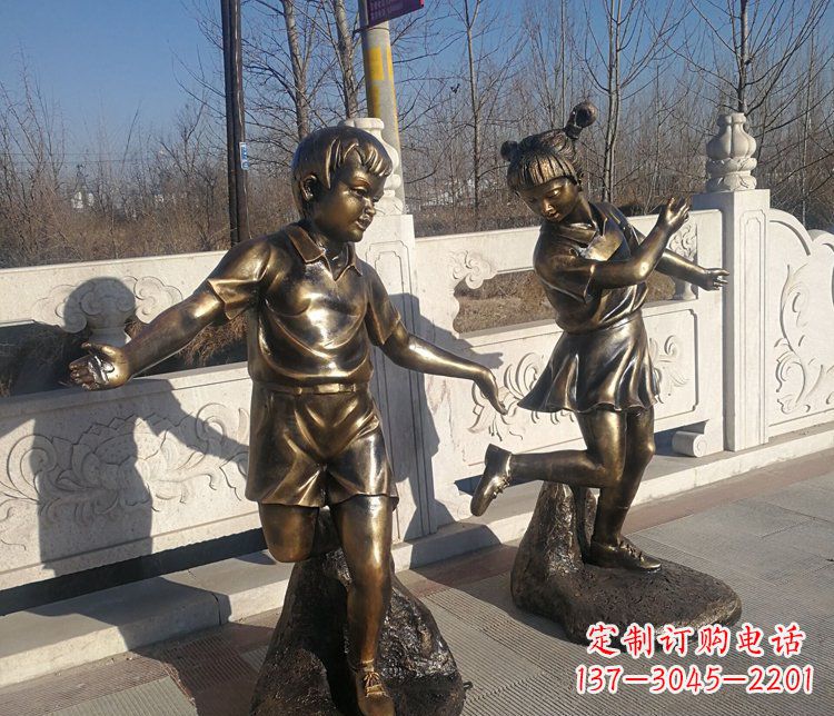 甘肃浪漫圆满的精美花篮雕塑
