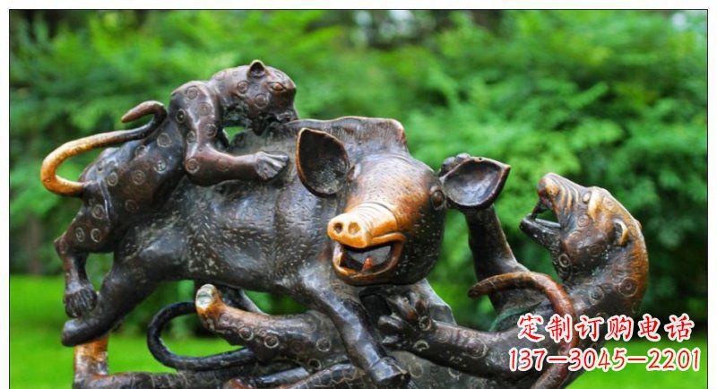 甘肃艺术精美的豹子铜雕