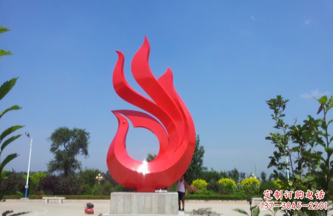 甘肃精美绝伦的凤凰不锈钢抽象雕塑