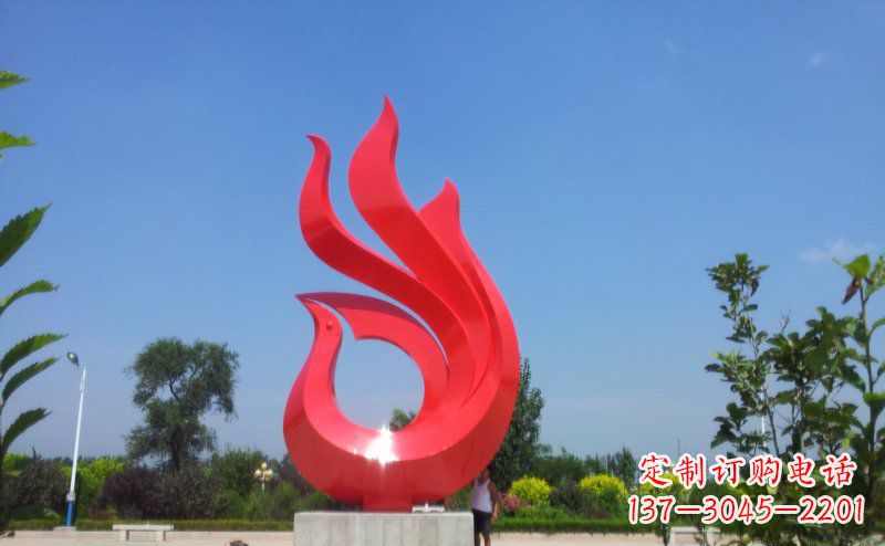 甘肃艺术荟萃的凤凰雕塑