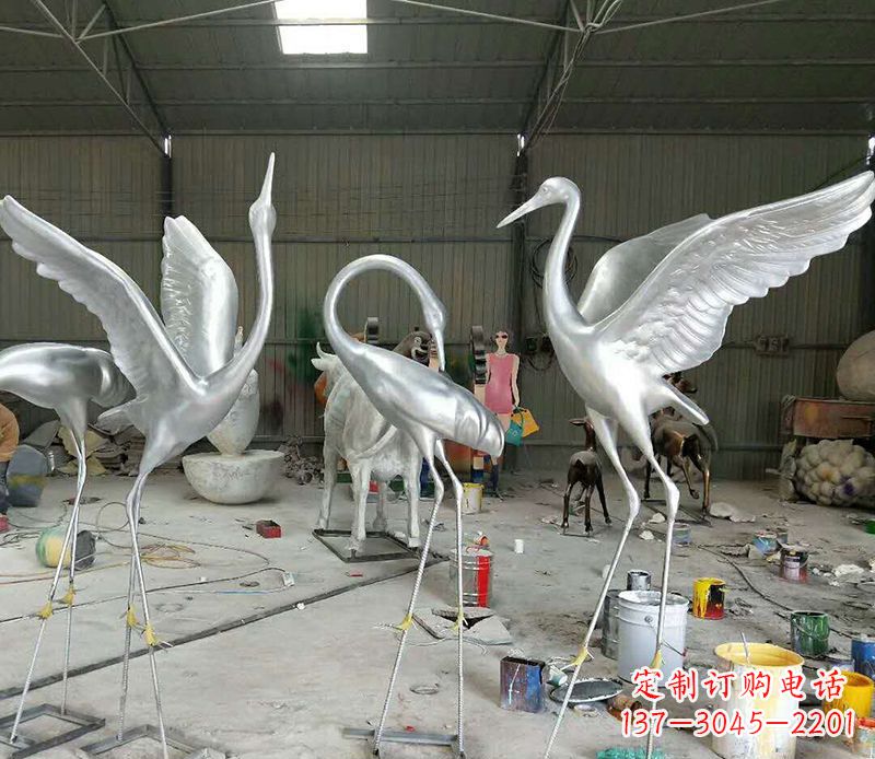 甘肃艺术雕刻仙鹤不锈钢雕塑
