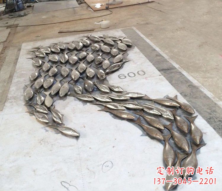 甘肃多彩活力的不锈钢动物雕塑