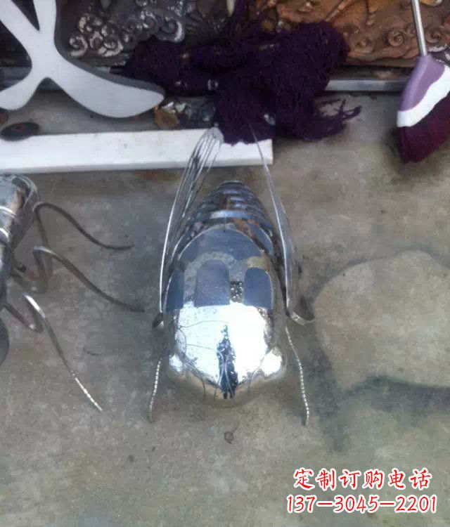 甘肃不锈钢动物雕塑