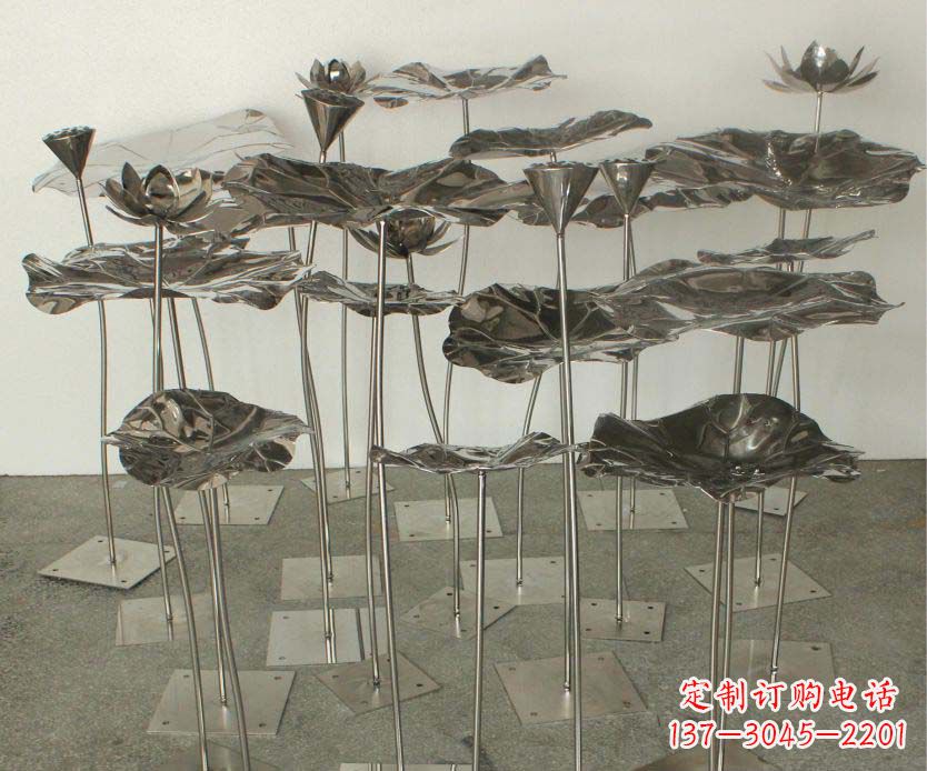 甘肃精美装饰不锈钢莲叶雕塑