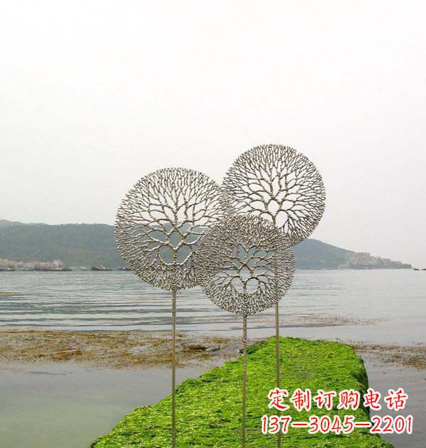 甘肃 迷人的不锈钢蒲公英雕塑