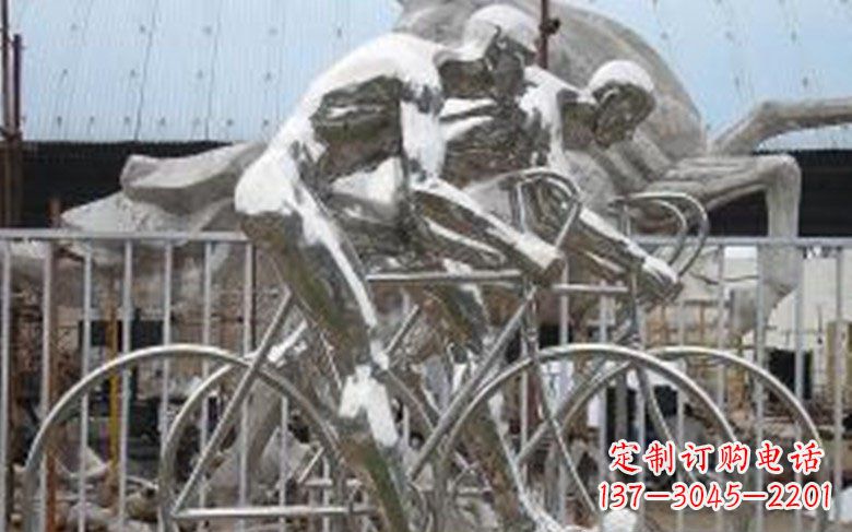 甘肃铸造不锈钢骑自行车景观雕塑