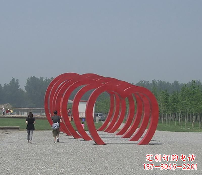 甘肃不锈钢心形拱门雕塑