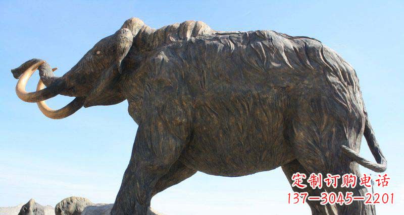甘肃公园抽象大象动物铜雕