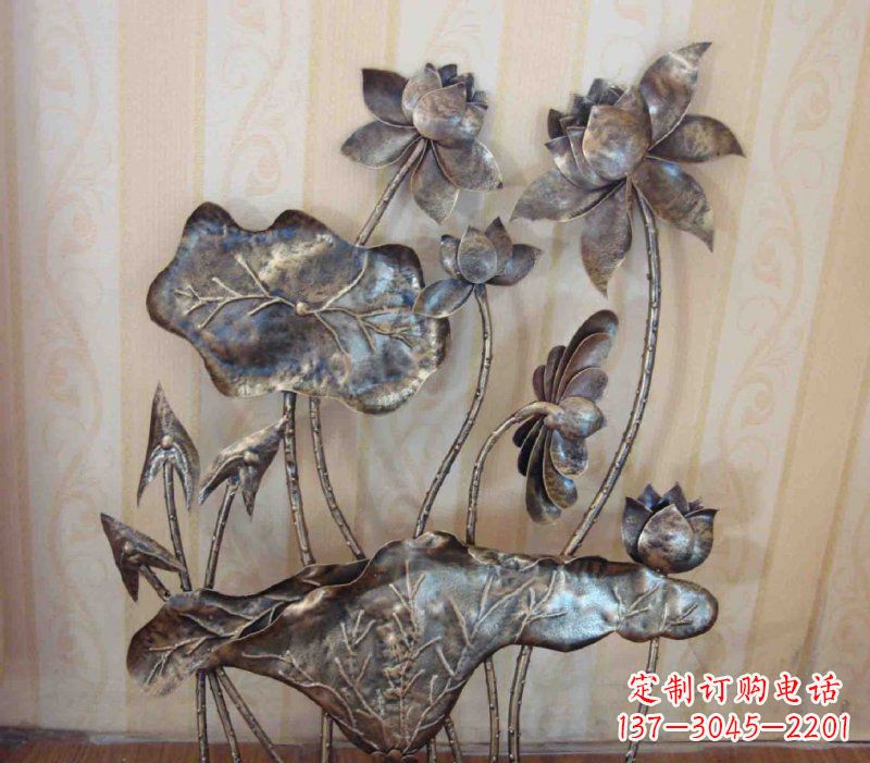 甘肃中领雕塑精美莲花锻铜雕塑景观