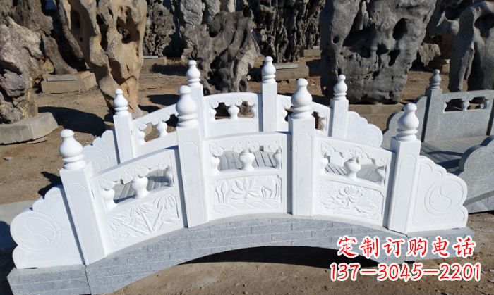 甘肃公园汉白玉石拱桥 (6)