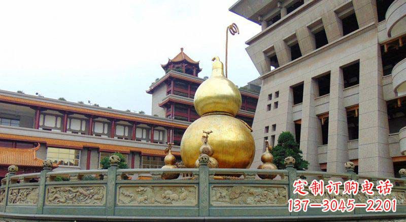 甘肃精美优雅的葫芦景观铜雕