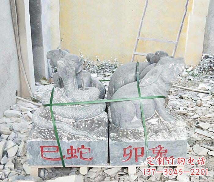 甘肃中领雕塑公园主题石雕“12生肖”