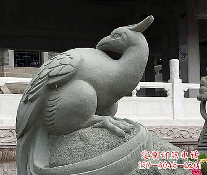 甘肃精美的凤凰石雕
