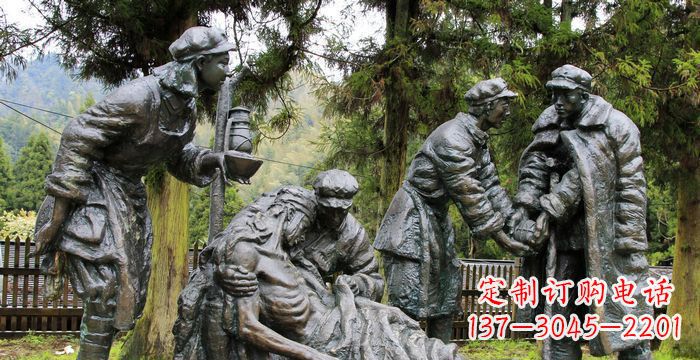 甘肃公园救人的红军小品铜雕