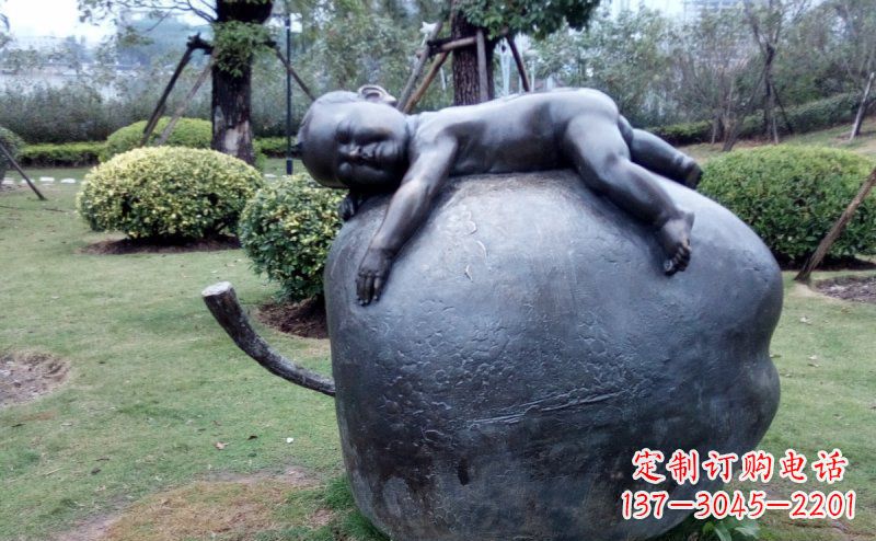 甘肃精致可爱的苹果雕塑