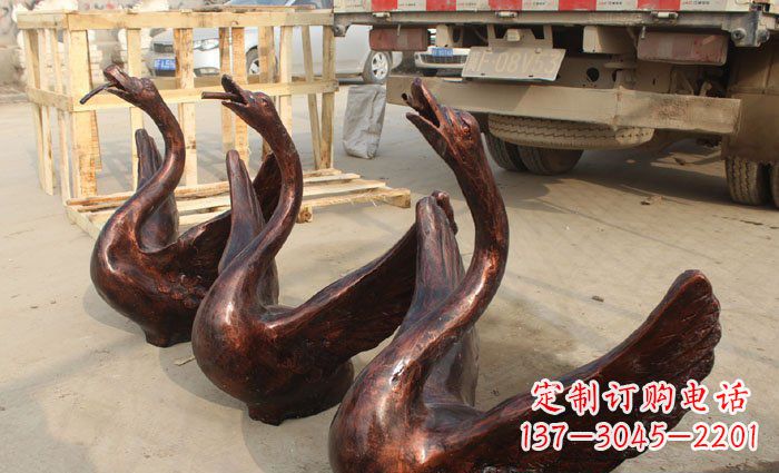 甘肃公园喷水天鹅动物铜雕