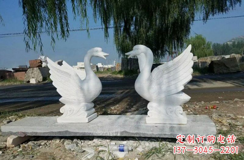 甘肃浪漫传情——中领雕塑定制天鹅石雕