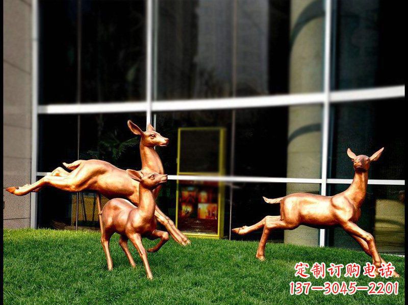 甘肃精美青铜动物雕塑——小鹿奔跑