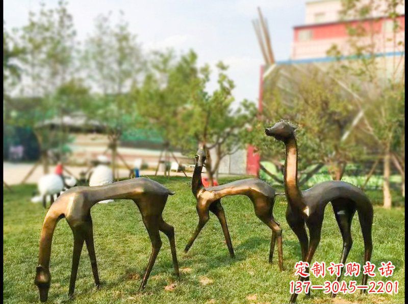 甘肃艺术欣赏——梅花鹿雕塑