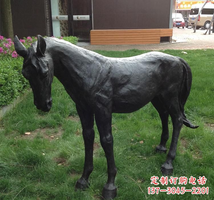 甘肃大型雕塑装置——马雕塑