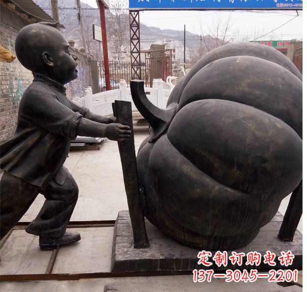甘肃精致男孩铜雕
