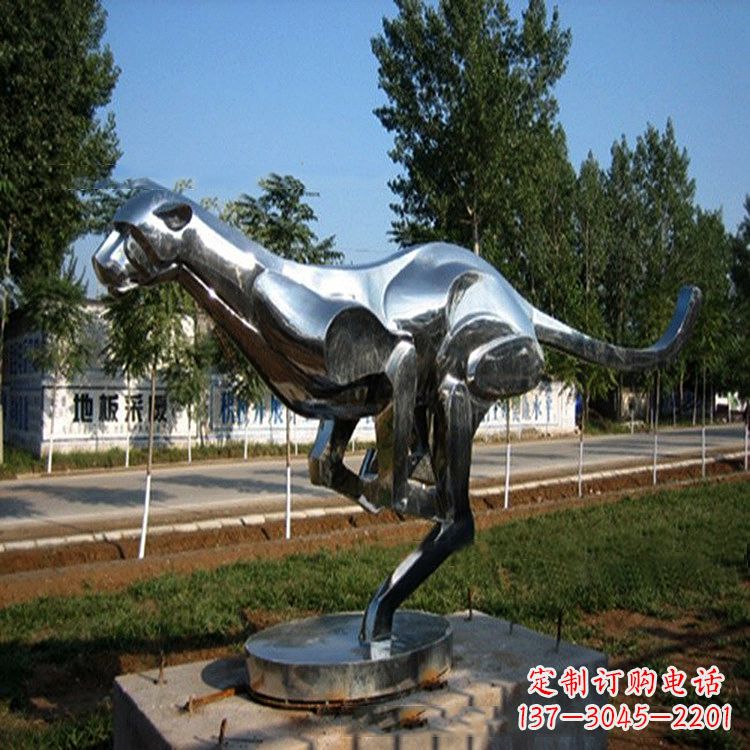 甘肃活泼可爱的袋鼠拉丝不锈钢雕塑