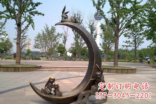 甘肃公园月亮和玉兔铜雕