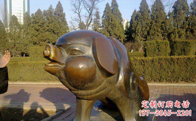 甘肃定制公园猪铜雕
