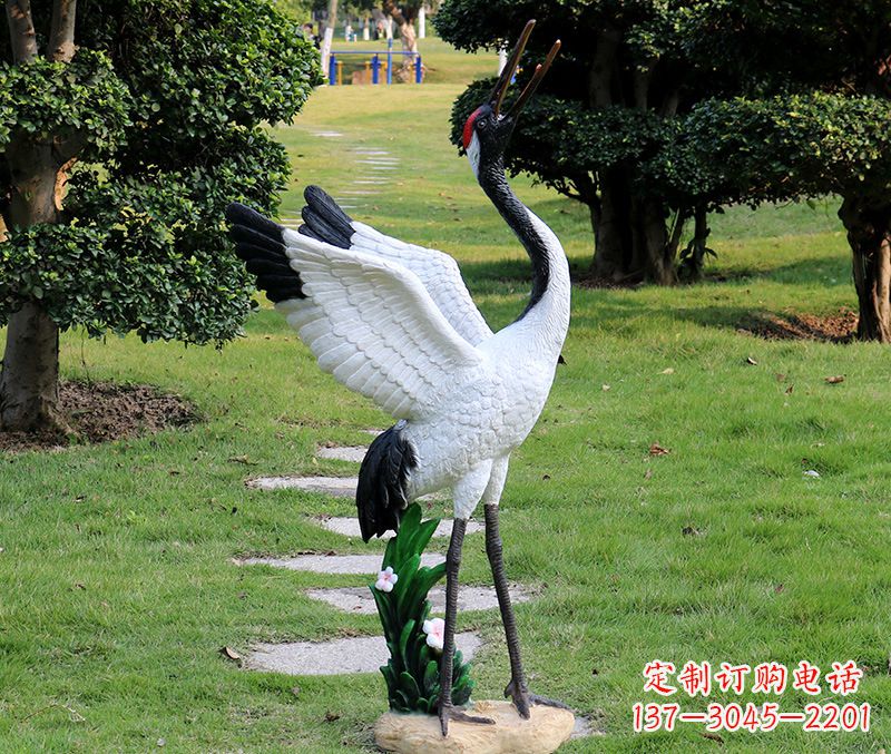 甘肃古典仙鹤雕塑,融入神秘风语