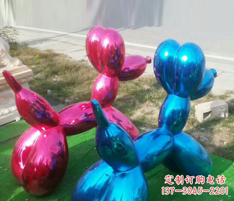 甘肃中领雕塑:精美不锈钢小狗雕塑,给您带来温馨的家庭氛围!