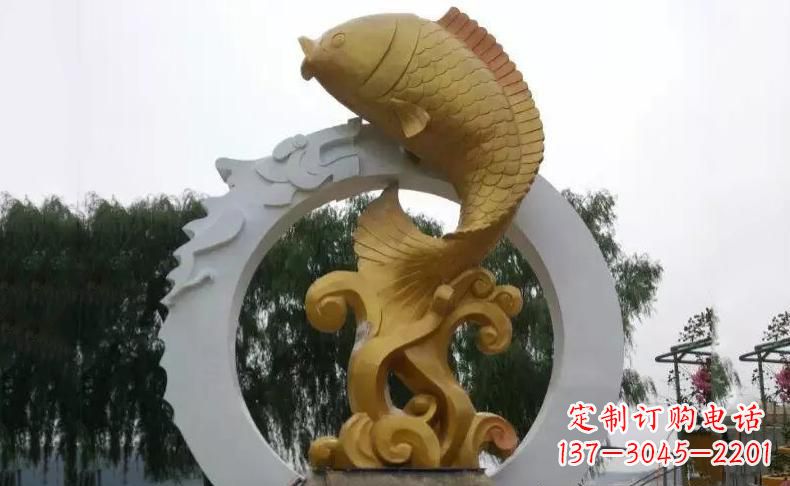 甘肃令人惊叹的不锈钢金龙鱼雕塑