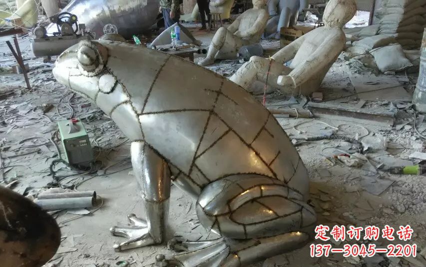 甘肃中领雕塑精美不锈钢青蛙动物雕塑