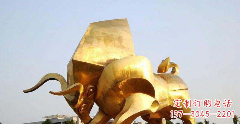 甘肃广场抽象牛动物铜雕