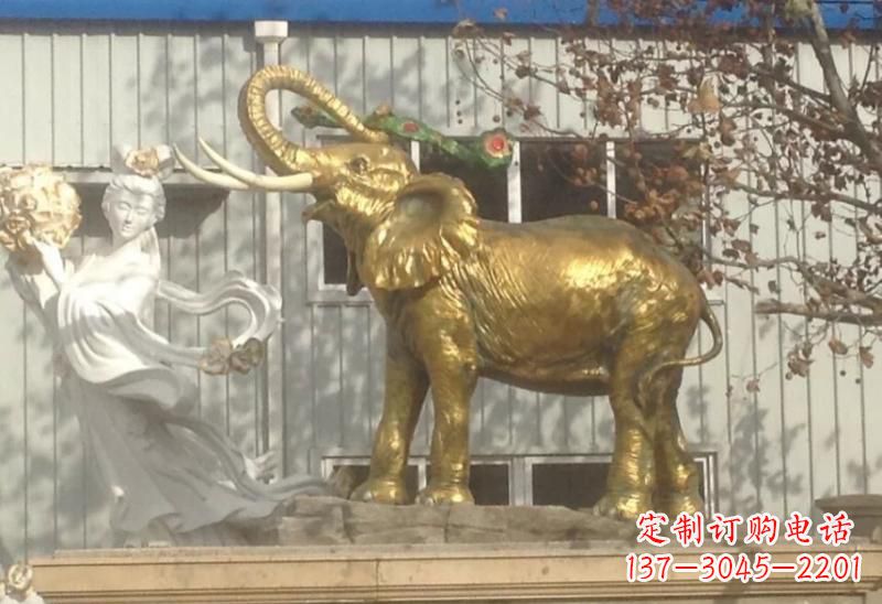甘肃海洋之神的守护——大象雕塑