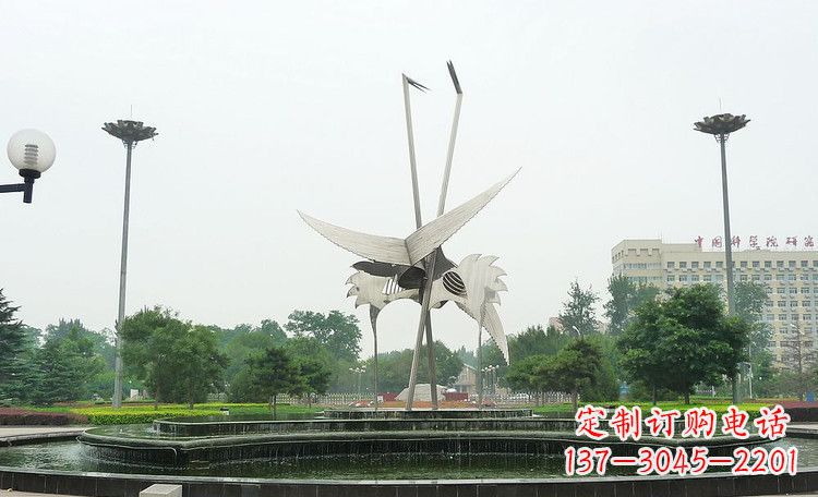 甘肃广场大型不锈钢抽象仙鹤雕塑