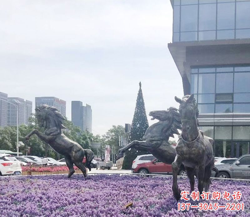 甘肃广场动物奔跑的马铜雕