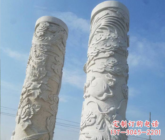 甘肃艺术化的广场龙柱石雕