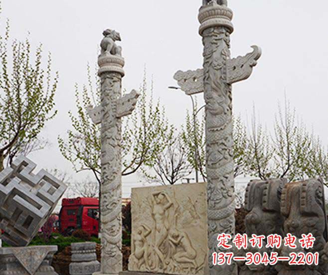 甘肃盘龙柱石雕华丽装点美丽家园