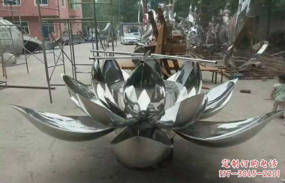 甘肃精致独特的莲花不锈钢雕塑