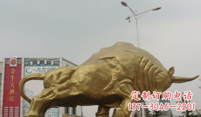 甘肃广场拓荒牛铜牛铜雕 (2)