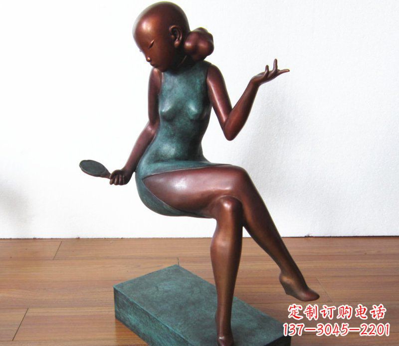 甘肃广场铜雕美女照镜子人物雕塑