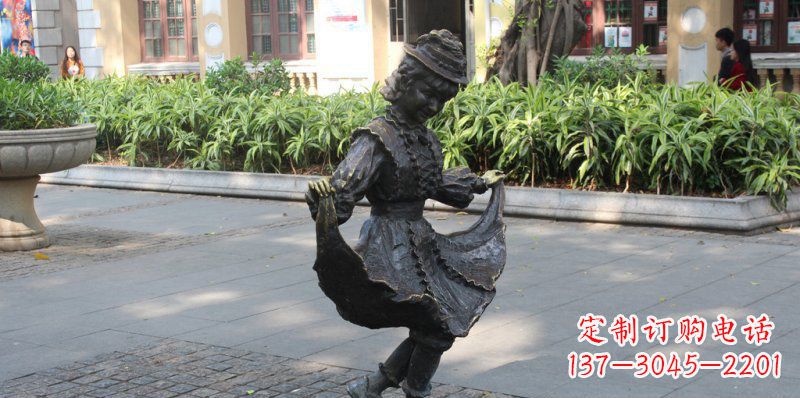 甘肃中领雕塑推出的爱舞的小少女铜雕,以少女跳…