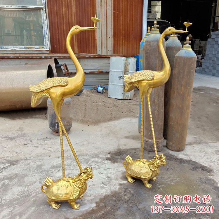 甘肃精美的仙鹤铜雕,延年受益